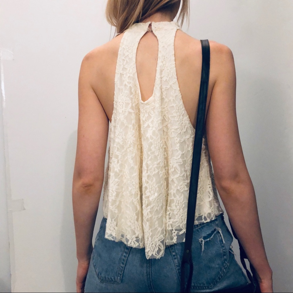 Urban outfitters lace top XS white razor flowy - Picture 2 of 7